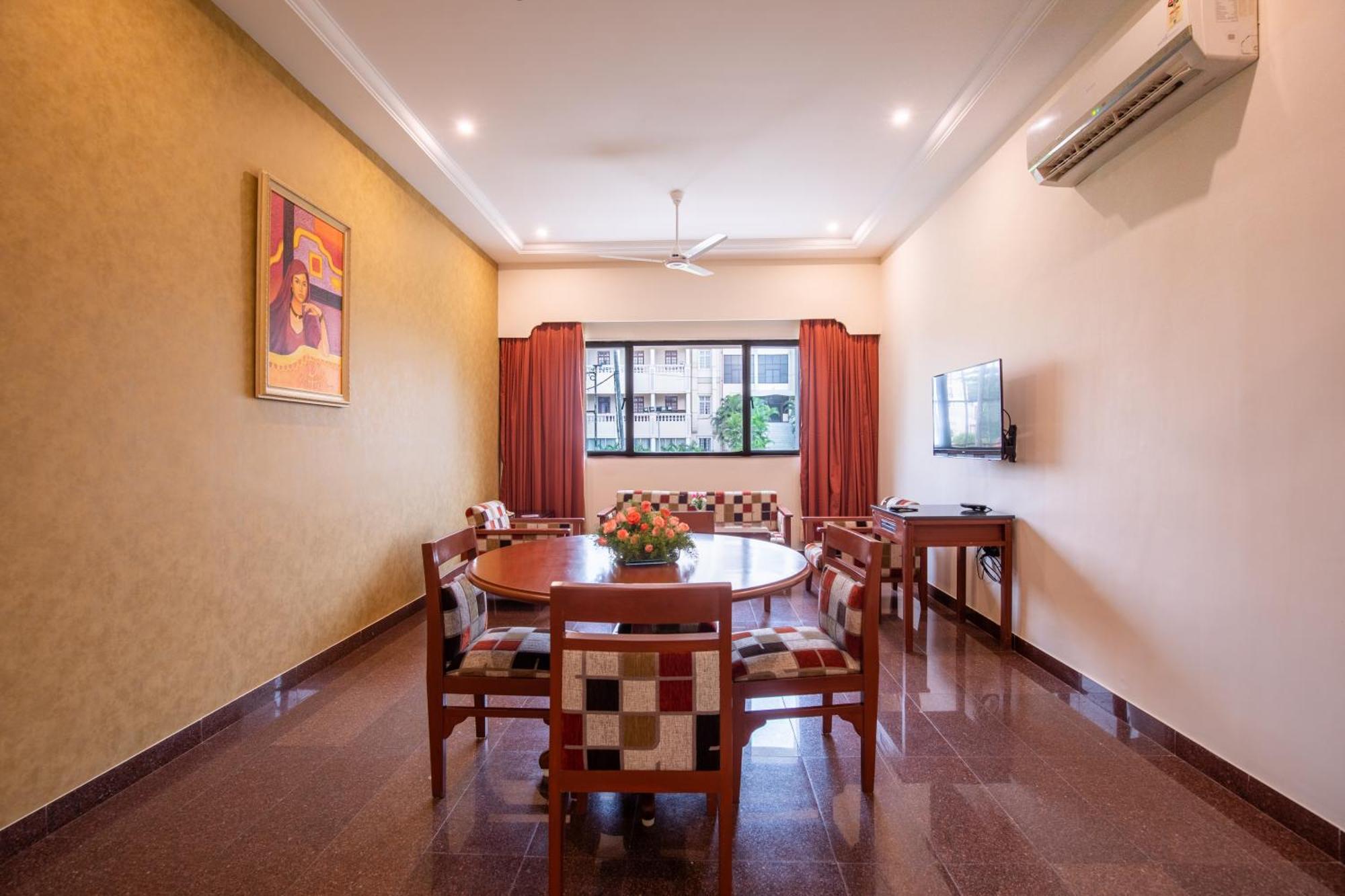 Hotel Jenneys Residency Coimbatore Zimmer foto