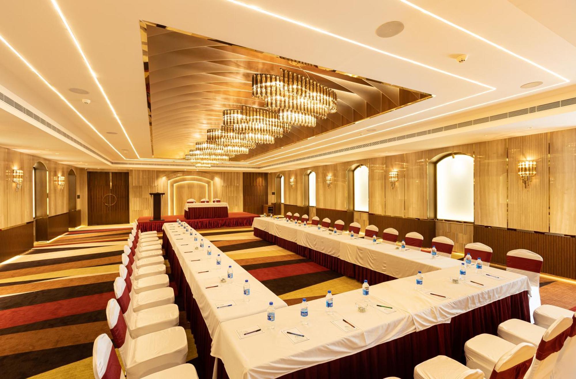 Hotel Jenneys Residency Coimbatore Exterior foto